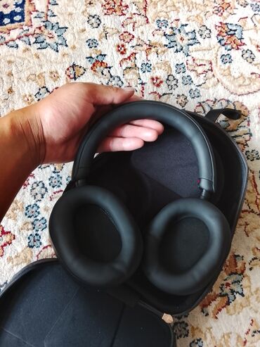 акция наушники: Полноразмерные, Sony, Б/у, Беспроводные (Bluetooth), Для переговоров