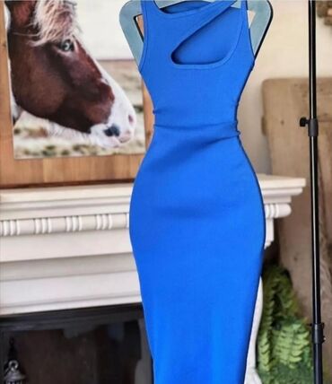 Haljine: Haljine Vel S M
Nove
Pamuk elastin — 7