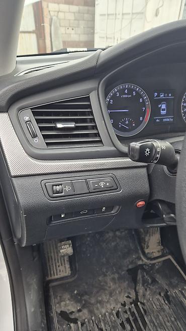 Hyundai: Hyundai Sonata: 2020 г., 2 л, Автомат, Газ, Седан — 9