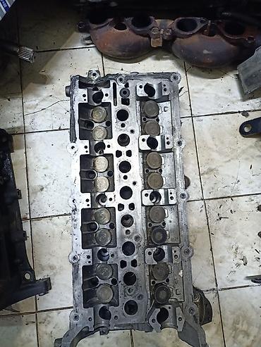 Mühərrik və mühərrik detalları: Mühərrik silindr başlığı (V6/V8 tipli, 4 klapanlı silindr — 6
