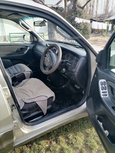 Mazda: Mazda Tribute: 2003 г., 3 л, Автомат, Газ, Кроссовер
