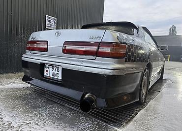Кузовные детали: Задний спойлер Toyota 2000 г., Б/у, Аналог — 7