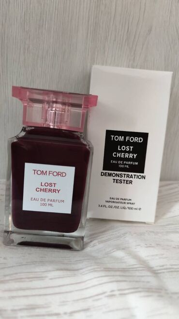 emmezeta bade mantil: Lost Cherry od Tom Ford Amber cvjetni miris za žene i muškarce. Lost