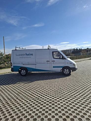 Легкий грузовой транспорт: Легкий грузовик, Mercedes-Benz — 3