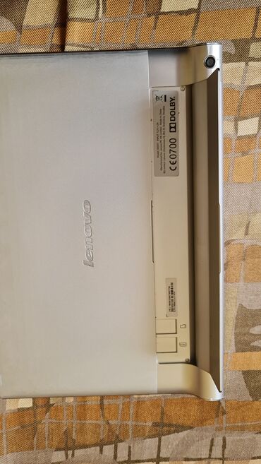 Tableti: Razni tableti,veliki 10 inca, kao novi su,svi sve rade,koga sta zanima — 10