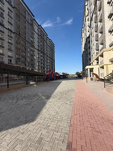 сдам квартиру в новопокровке: Стильная 2‑комнатная квартира в современном жилом комплексе — 1