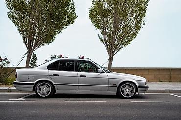 mercedes benz 2.2 diesel: BMW 5 series: 2.8 l | 1994 il Sedan — 9