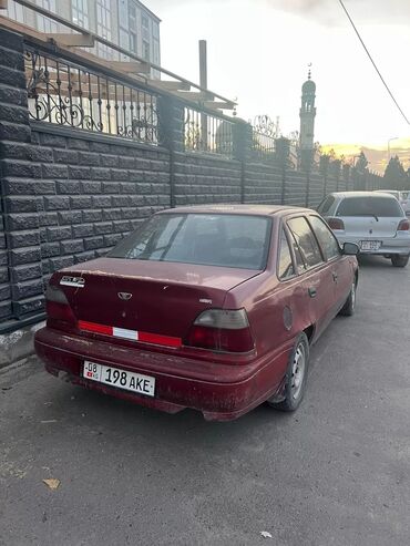 Daewoo: Daewoo Nexia: 1997 г., 1.5 л, Механика, Бензин, Седан