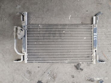 Масляные радиаторы: Масляный радиатор Mitsubishi Б/у, Оригинал