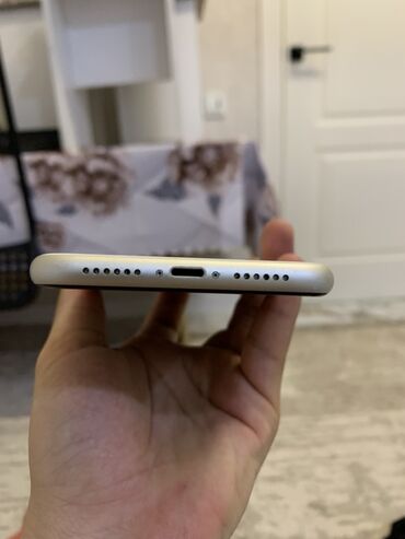 Apple iPhone: IPhone 11, Б/у, 128 ГБ, Белый, Защитное стекло, 73 % at lalafo.kg — 4 Apple iPhone: IPhone 11, Б/у, 128 ГБ, Белый, Защитное стекло, 73 % — 4