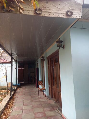 Restoran, kafelər: Tecili Heyder Eliyev prospektinde Wefa stadiondan uzu Korogluya esas — 25