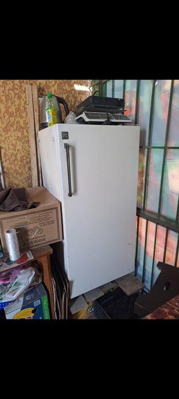 старый советский холодильник: Холодильник Б/у