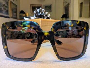 Naočare: Prodajem Dolce & Gabbana sunčane naočare u odličnom stanju