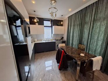 Bağ evlərinin satışı: Bakı, Novxanı, 200 kv. m, 4 otaqlı, Hovuzlu, Kombi, Qaz, İşıq -da lalafo.az — 11 Bağ evlərinin satışı: Bakı, Novxanı, 200 kv. m, 4 otaqlı, Hovuzlu, Kombi, Qaz, İşıq — 11