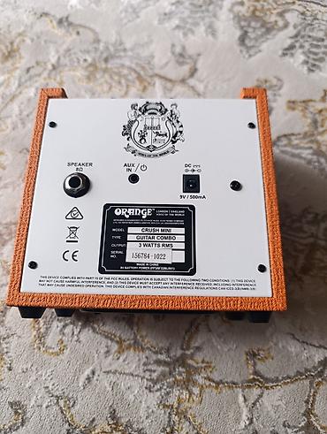 гитарный комбик: 🎸 Orange Crush Mini (как новый) + блок питания Продам мини гитарный — 3