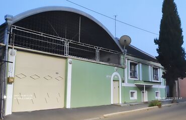 saray mtk 67 kv: 9 otaq, 303 kv. m, Kredit var, Yeni təmirli