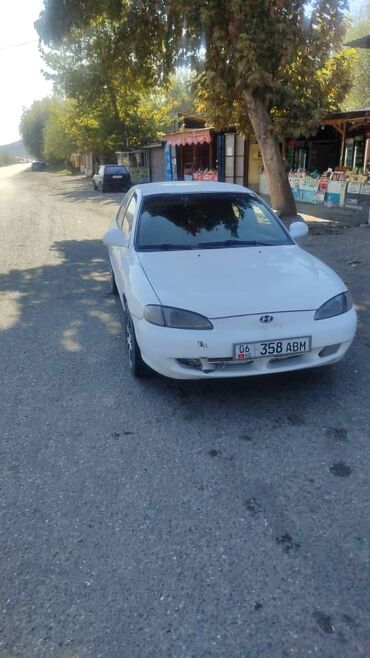 Hyundai: Hyundai Avante: 1995 г., 1.5 л, Механика, Бензин, Седан