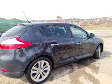 pol0vni automobili: Renault Megane: 1.5 l | 2009 г. 294317 km. Hečbek