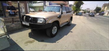 водный танк: Nissan Patrol: 1998 г., 4.5 л, Механика, Бензин, Внедорожник