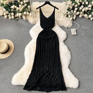 платья черный: Вечернее платье, Классическое, Длинная модель, Без рукавов, S (EU 36), One size