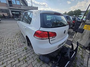 b6 1817: VOLKSWAGEN GOLF 6 2011. GOD. - KOMPLETAN AUTO U DELOVIMA | — 2