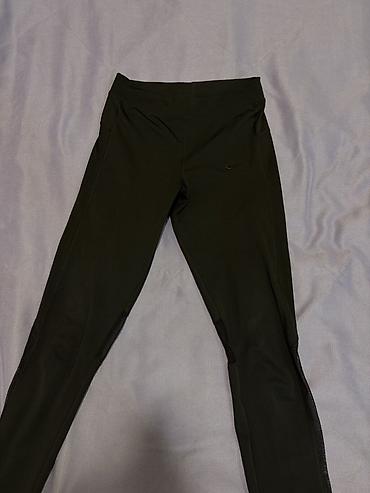 Nike qadın idman taytı - Rəng: qara - Ölçü: S (etiketdə “SIZE S” qeyd