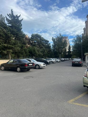 Uzunmüddətli kirayə mənzillər: Əhmədli də Şirvani kucesinde yerlesen abad mehelede 9 mertebeli -da lalafo.az — 18 Uzunmüddətli kirayə mənzillər: Əhmədli də Şirvani kucesinde yerlesen abad mehelede 9 mertebeli — 18