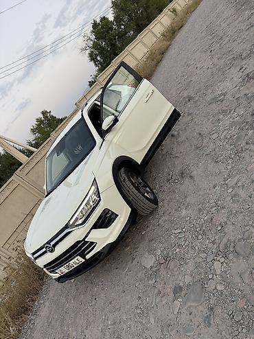 korand: Ssangyong Korando: 2020 г., 1.5 л, Автомат, Бензин, Кроссовер — 3