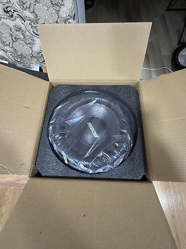 ring: BOSSE Audio BS12-M – 12 düym subwoofer Xüsusiyyətlər: - Maks. güc — 1