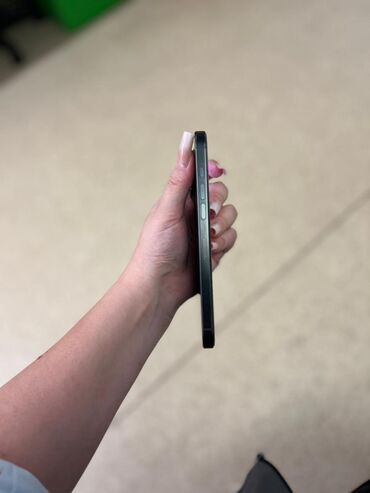 Apple iPhone: IPhone 16 Pro Max, 256 GB, Black Titanium, Face ID, Sənədlərlə