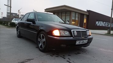 Mercedes-Benz: Mercedes-Benz C-Class: 2.4 l | 1997 il Sedan — 1