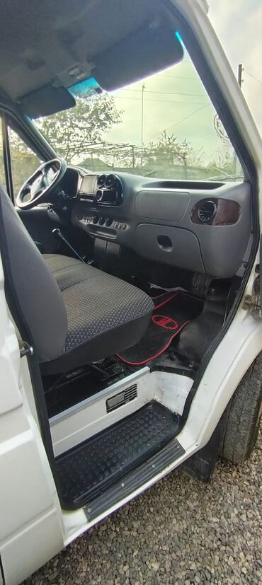 Ford: Ford Transit: 2.5 l | 1999 il 8555607 km Van/Minivan — 15