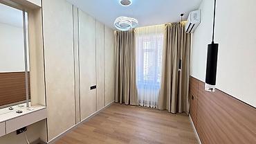 королевский: 3 комнаты, 87 м², Средний Джал Элитка, 4 этаж — 7