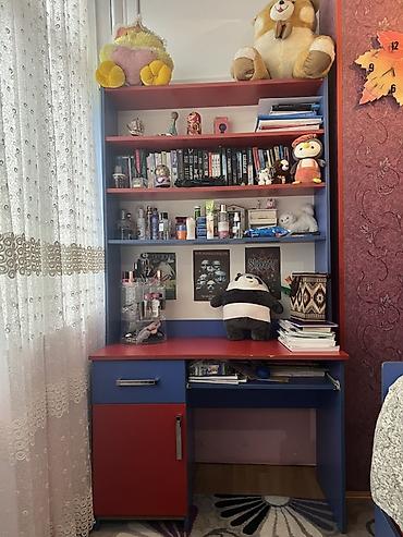 Mebel: Uşaq/yataq otağı mebel dəsti Tərkibi: - Tək nəfərlik çarpayı: mavi — 6