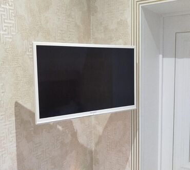 İnformatika: Sharp 82 led ela veziyyetde Atv plus hdmi fles kart cixislari
