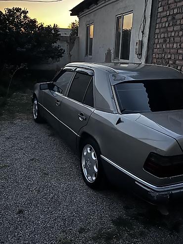ручка w210: Mercedes-Benz W124: 1993 г., 2.2 л, Автомат, Бензин, Седан — 6