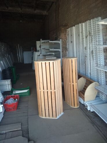 Витрины: Полки стелажи — 5