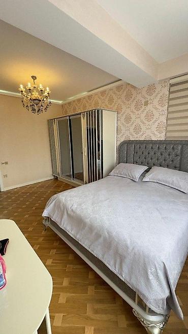 əmlak birjası: Yeni Yasamal, 3 otaqlı, Yeni tikili, m. İnşaatçılar, 115 kv. m — 6