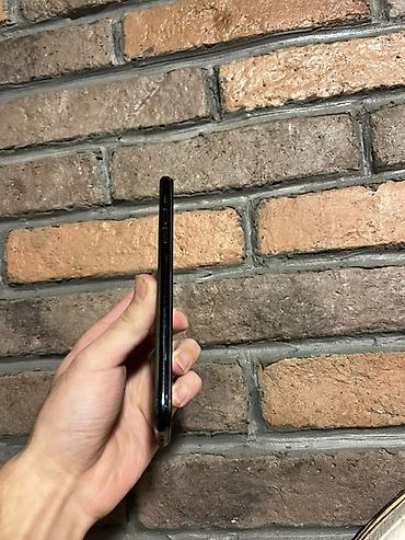 iphone 67: IPhone 11 Pro, 256 GB, Space Gray, Simsiz şarj — 4