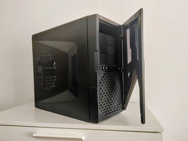 Desktop računari i radne stanice: Gejmer/ AMD Ryzen 7/16GB DDR4 /SSD 250/RX 480 8Gb Povoljno prodajem — 3
