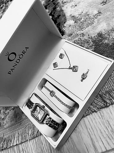 soft shell: Ювелирный комплект Pandora в подарочной коробке. Состав набора: - — 1