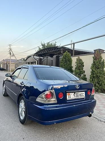 стекла для фар: Lexus IS: 2000 г., 2 л, Автомат, Бензин, Седан — 3