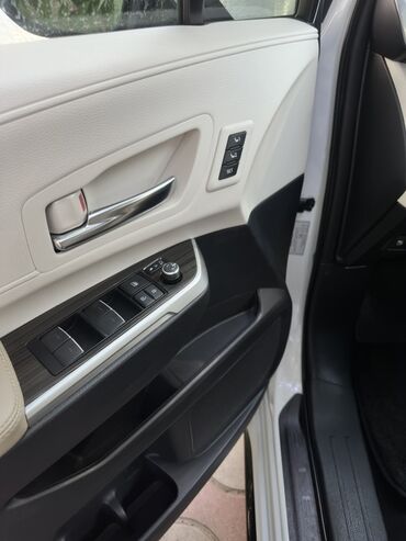 Toyota: Toyota Sienna: 2021 г., 2.5 л, Автомат, Гибрид, Минивэн — 12