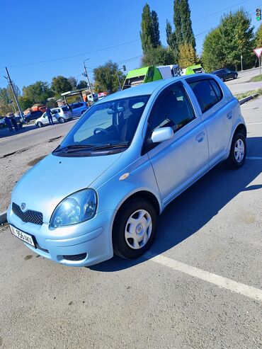 Toyota: Toyota Vitz: 2003 г., 1.3 л, Вариатор, Бензин, Хэтчбэк