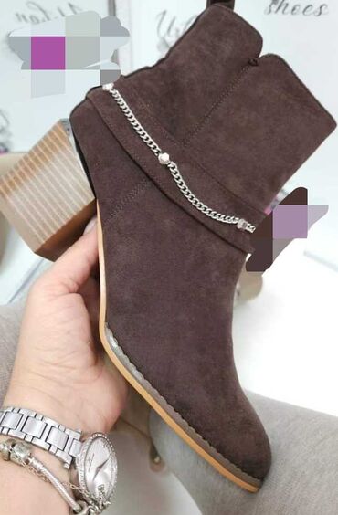 lagana obuća gde kupiti beograd: Ankle boots, 41