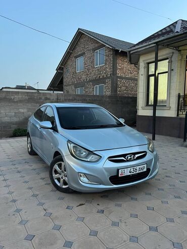 runx alex: Hyundai Solaris: 2012 г., 1.6 л, Автоматические, Газ, Седан