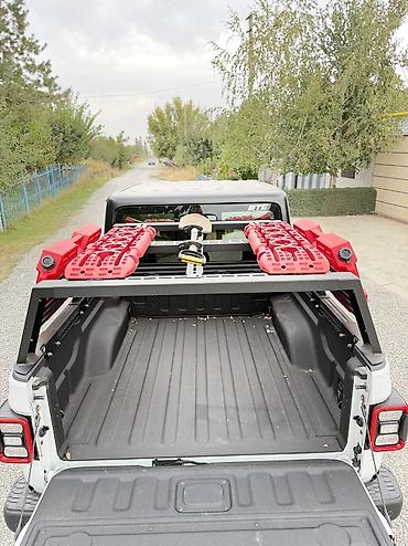 сетка военная: Jeep Gladiator: 2020 г., 3.6 л, Автомат, Бензин, Пикап — 5