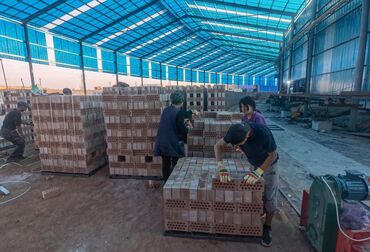 наполнитель пенопласт: Тешиктүү, Бышкан кирпич