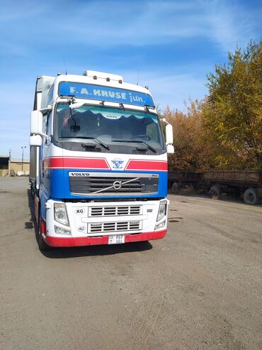 балансировочный вал камри 2.4: Тягач, Volvo, 2012 г., Тентованный