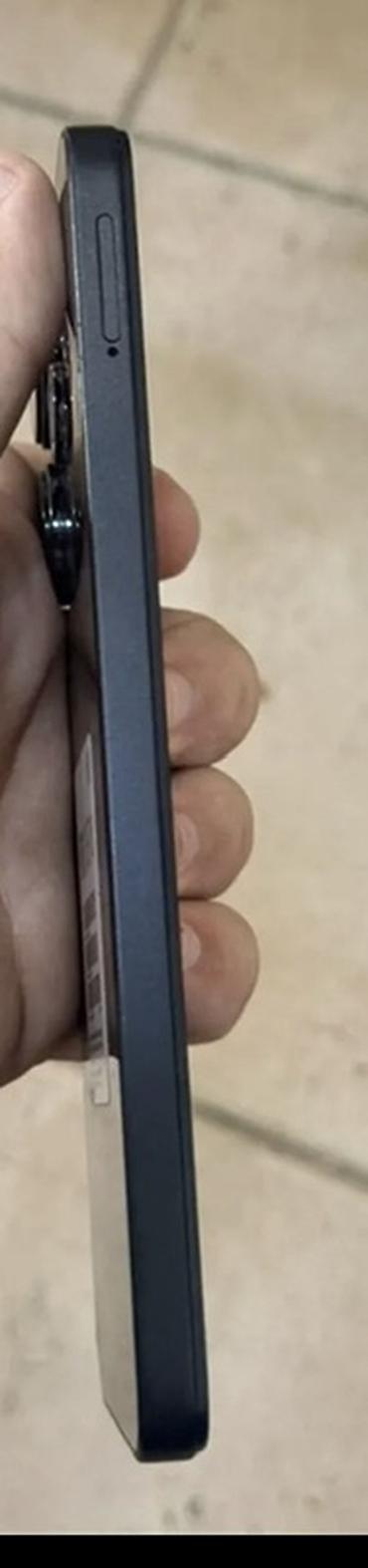 corn coco 20 ultra: Poco M6, 256 GB, rəng - Qara, Barmaq izi, Face ID — 3
